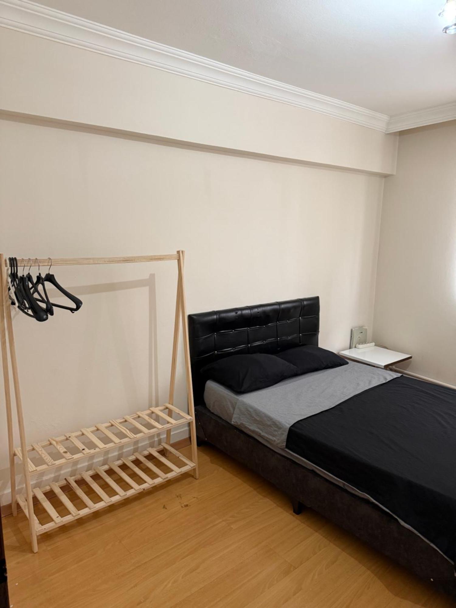 With Kitchen In The Center * Ankara