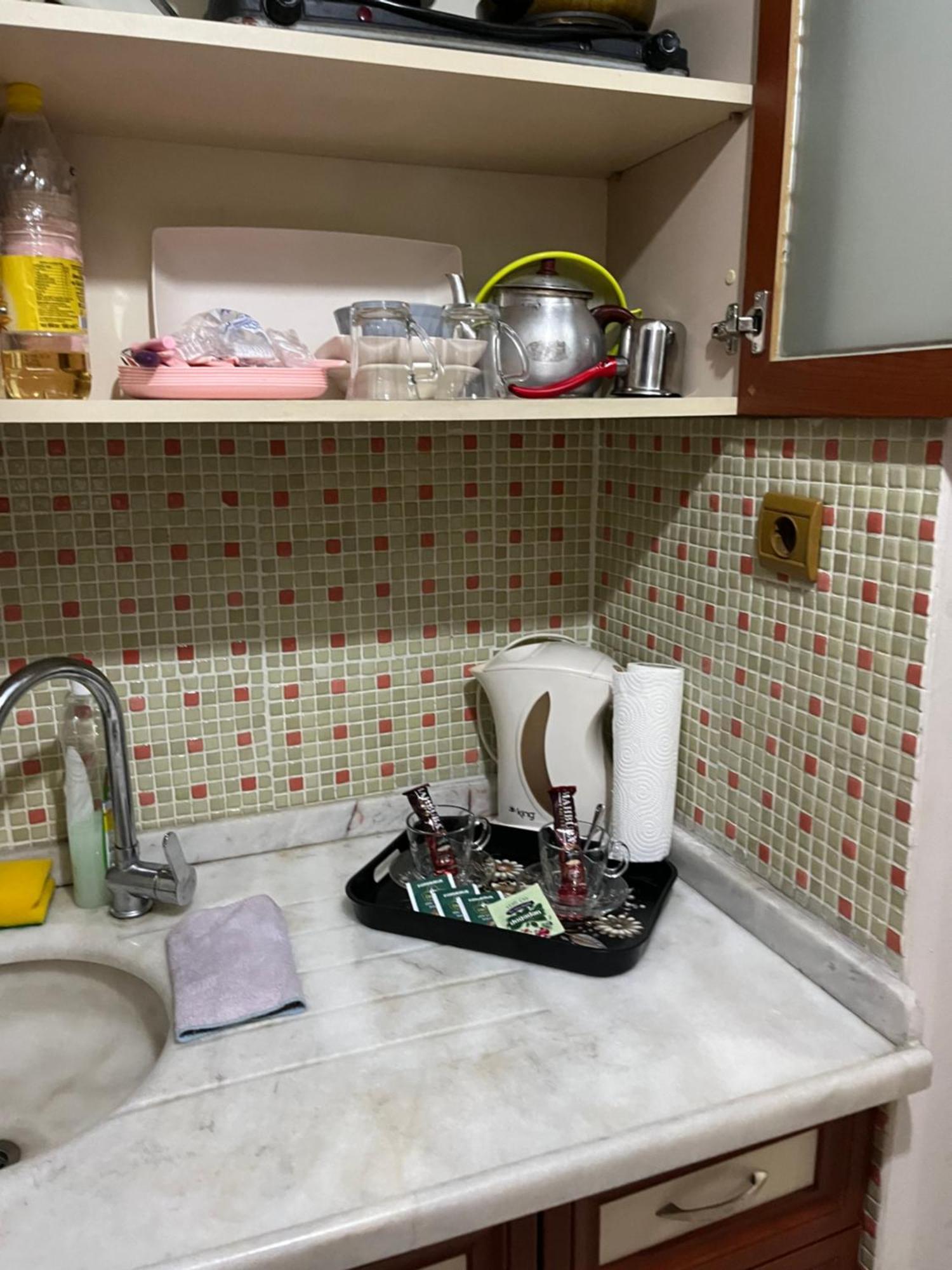 With Kitchen In The Center
