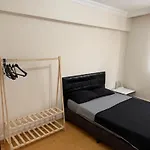 Best Apartment With Kitchen In The Center